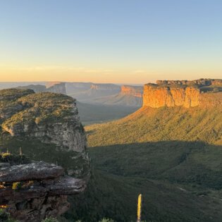 Chapada Diamantina estreia estande próprio na ABAV Expo 2025 e apresenta novidades do destino
